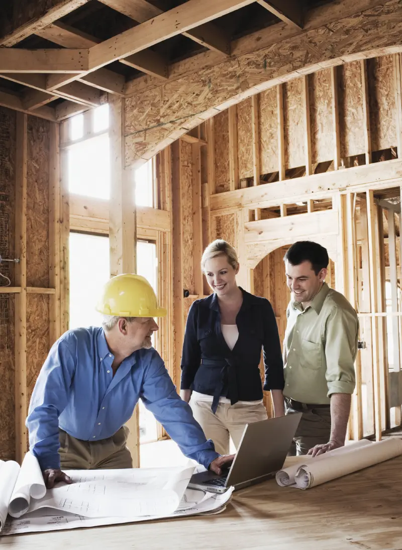 Licensed building inspector conducting a pre-purchase home inspection in Australia